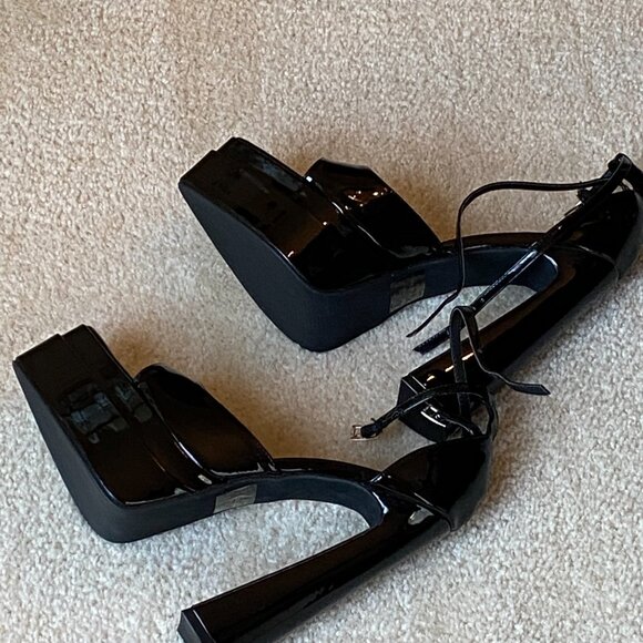 EGO, Size 9 Marshall Double Strap Pointed Toe Black Pumps - Picture 3 of 4